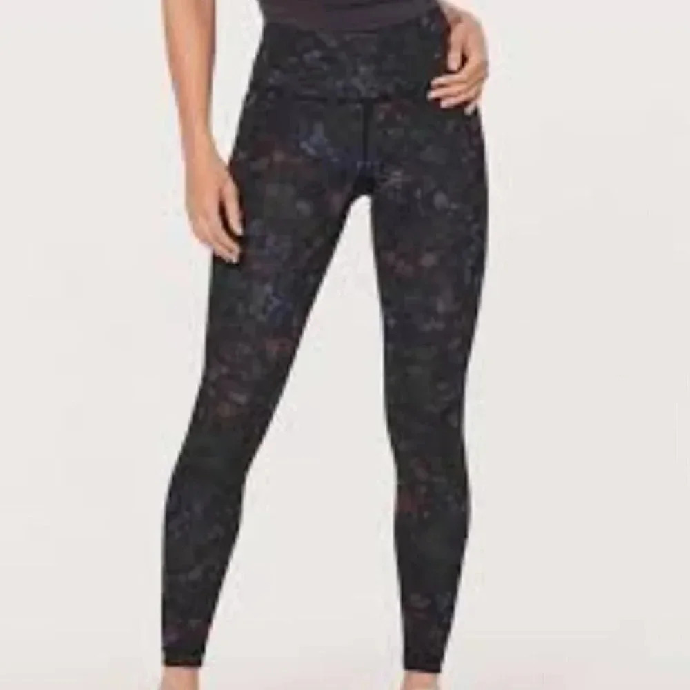 Lululemon Wunder Under Hi-Rise Tight Full-On Luxtreme 28" Frozen Flourish Multi